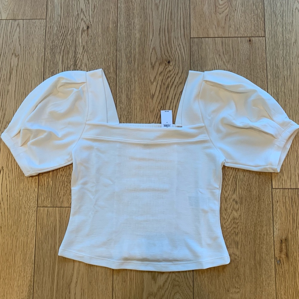 Banana Republic Poof Sleeve Crop Top